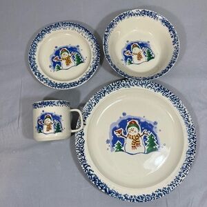 Thomson pottery snowman place setting. 4pcs. Cup, dinner and dessert plate, bowl